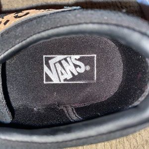 Vans shoes youth size 5
